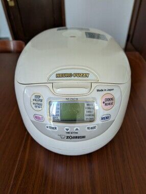 Zojirushi Neuro Fuzzy NS-ZAC18 10-CUP Rice Cooker Pre Owned W/Socketed Battery